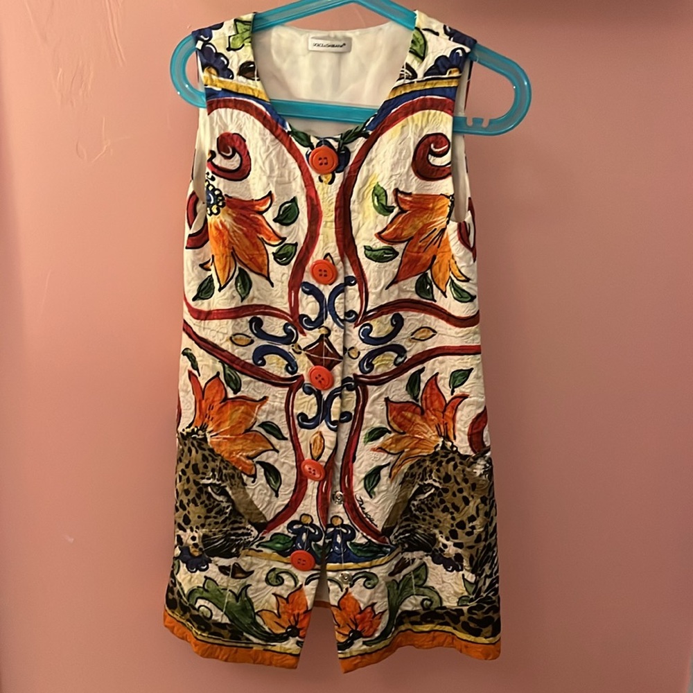 🎊Closet closing COPY - Dolce and Gabbana girls dress, fits 6/7/8. Size 8